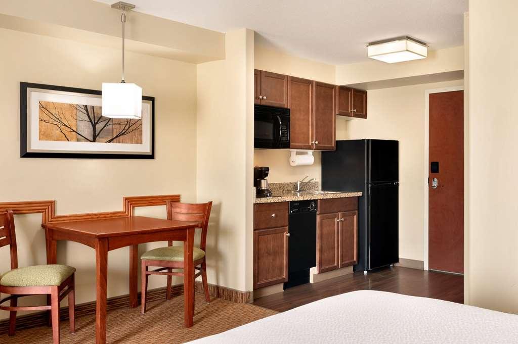 Days Inn & Suites By Wyndham Sherwood Park Edmonton Cameră foto